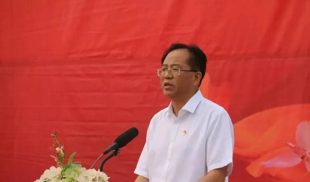 尉氏縣委書記梁東雁解讀尉氏如何創建民營經濟“兩個健康”示范縣