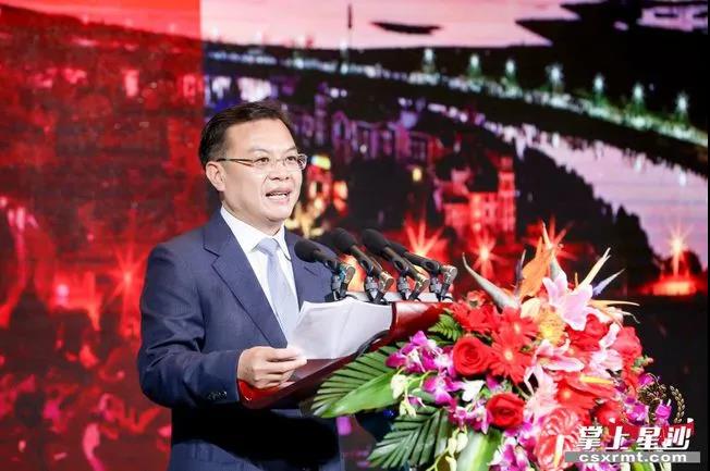 “拴心留人，溫暖如家”！這位縣委書記的“幸福經(jīng)”太動人（值得深讀）