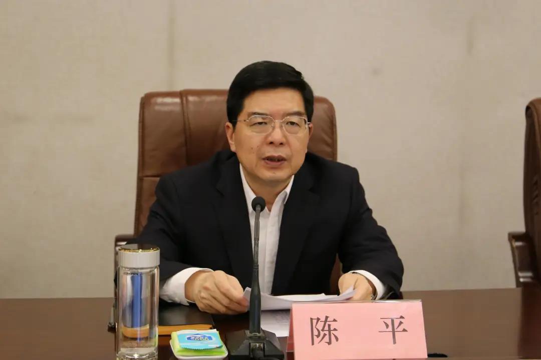 市委書記：誰讓企業不好過，我們就讓誰難過，誰給他們穿小鞋，我們就念誰的緊箍咒！