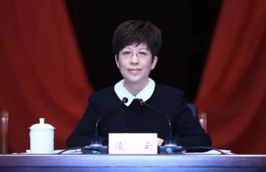 畢業于廈大的女市委書記痛批一些官員！60頁PPT三問干部能力作風