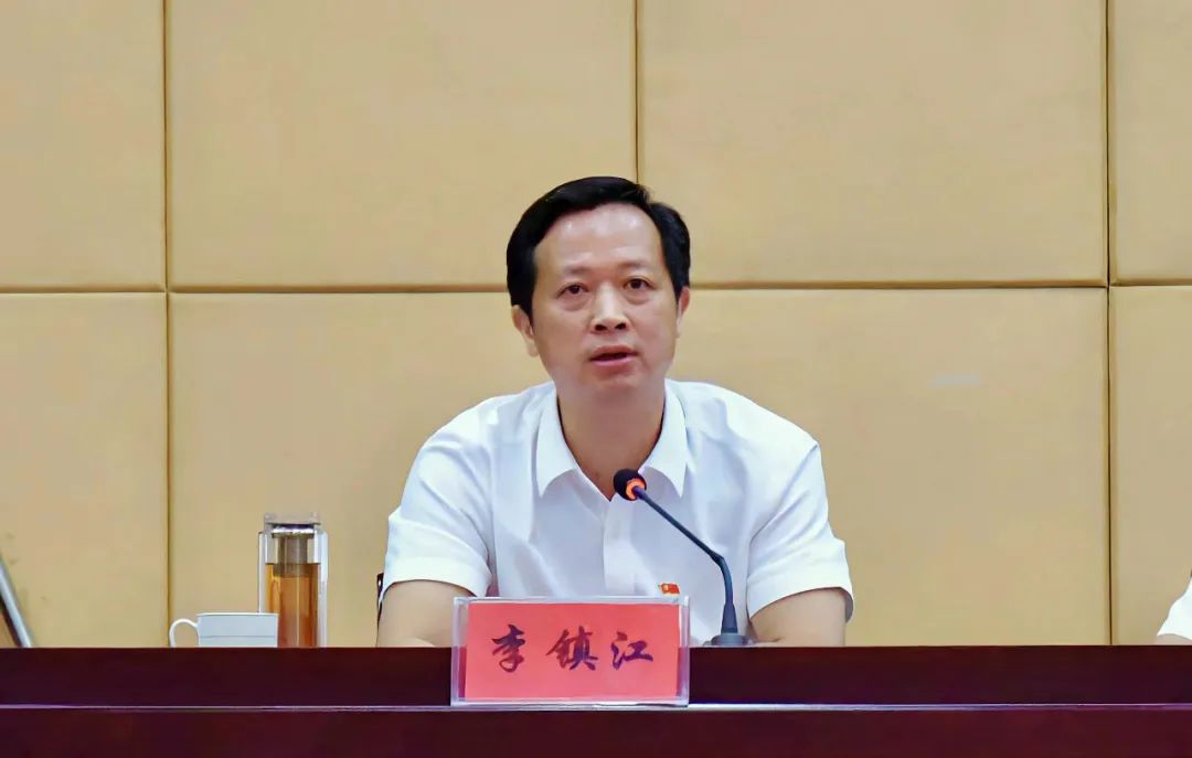 湖南湘陰縣委書記李鎮(zhèn)江震撼“四問”，發(fā)人深省！