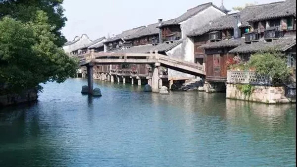 王牌閱官||浙江嘉興市“跨界”市長胡海峰的發(fā)展經：“功成不必在我”