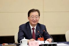 云南省委書記：帶污染的錢，再多也不賺！